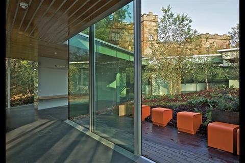 The blocks are in an interlocking circle around a planted courtyard