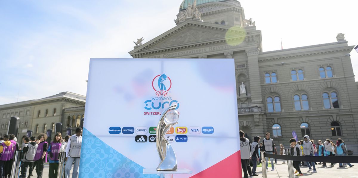 Kick Off Event auf dem Bundesplatz fuer die Fussball Europameisterschaft der Frauen welche 2025 unter anderem in Bern stattfinden wird.