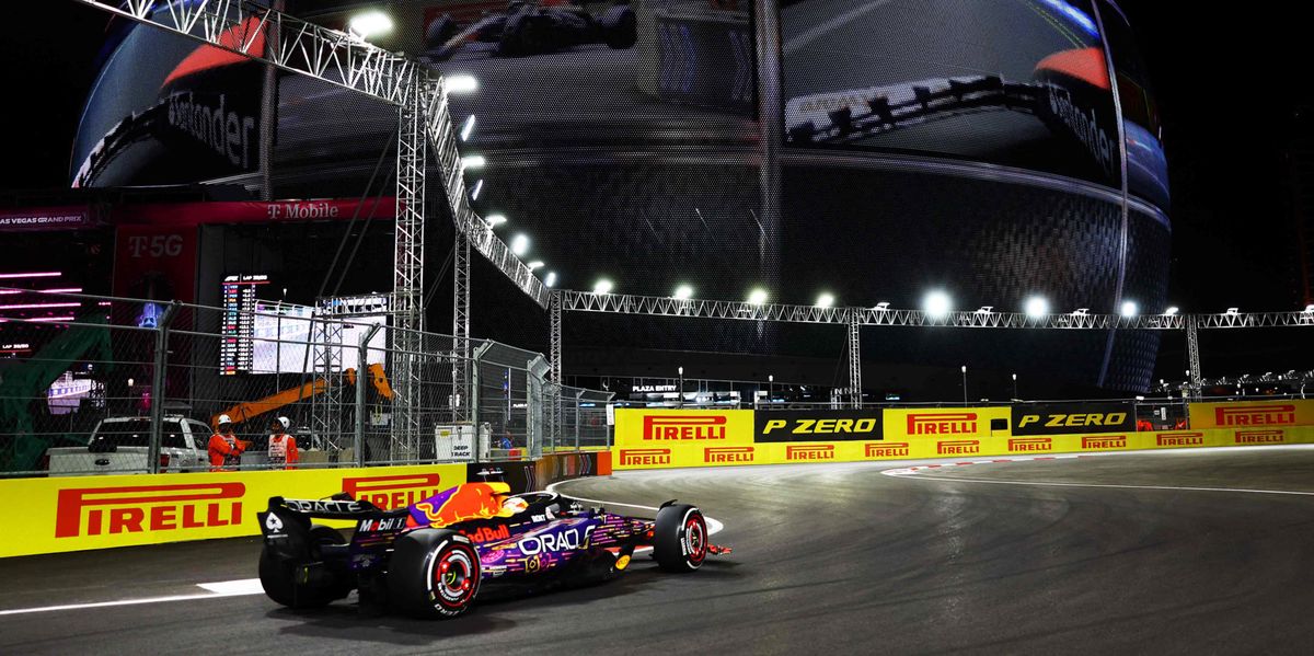 LAS VEGAS, NEVADA - NOVEMBER 18: Max Verstappen of the Netherlands driving the (1) Oracle Red Bull Racing RB19 passes The Sphere on track during the F1 Grand Prix of Las Vegas at Las Vegas Strip Circuit on November 18, 2023 in Las Vegas, Nevada.   Mark Thompson/Getty Images/AFP (Photo by Mark Thompson / GETTY IMAGES NORTH AMERICA / Getty Images via AFP)